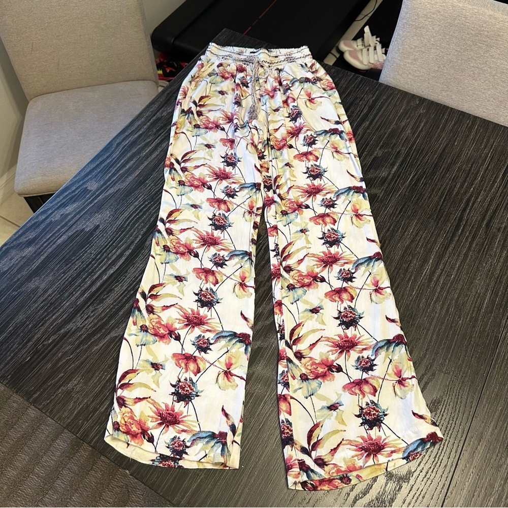 Rewash Floral Flowy Pants with Drawstring Waist and Button Pockets, Medium